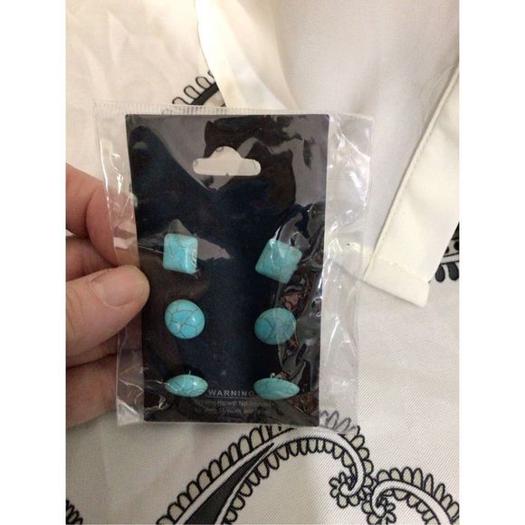 NWT 3 Pair Fashion Earrings Turquoise Stud Earrings 🪻🌸 - Picture 3 of 8